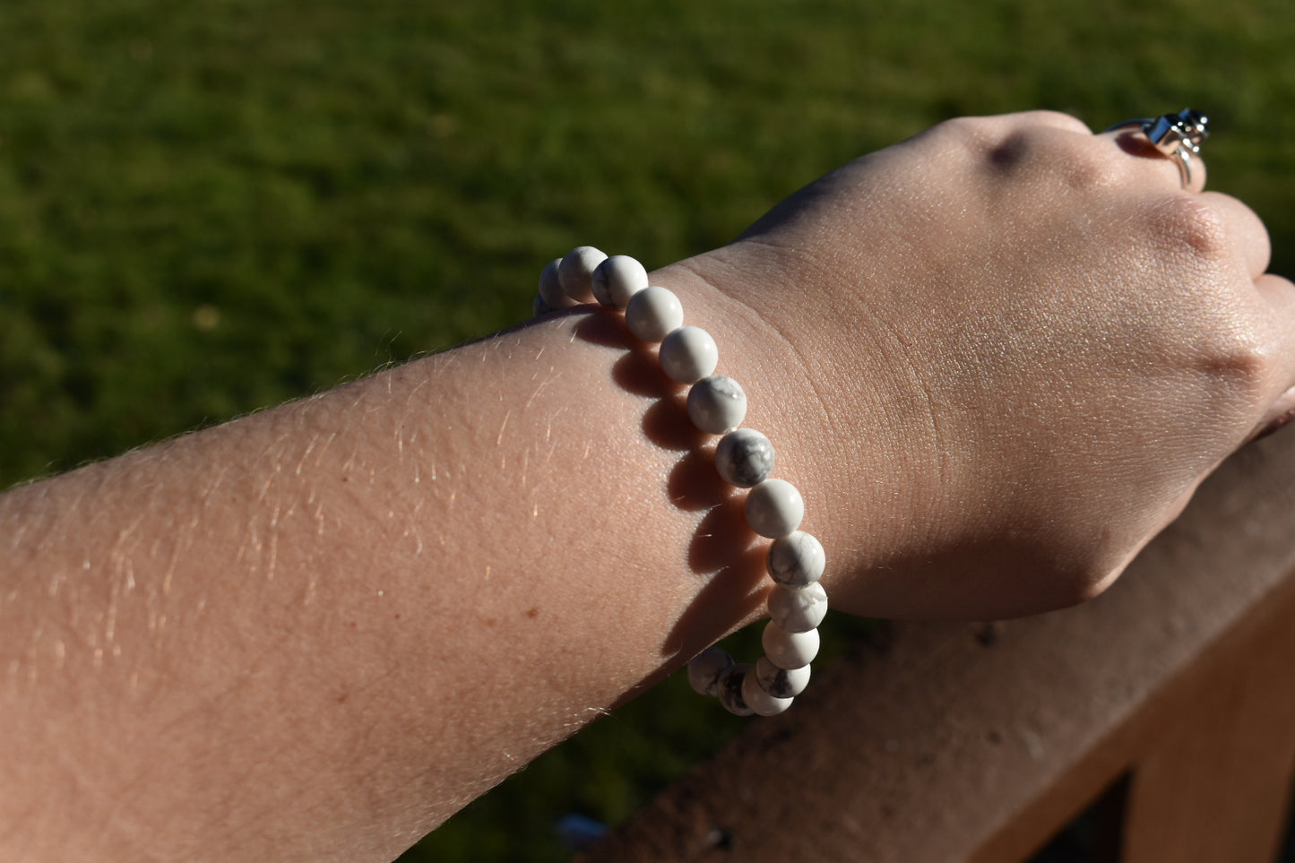 Howlite 8mm Bracelet