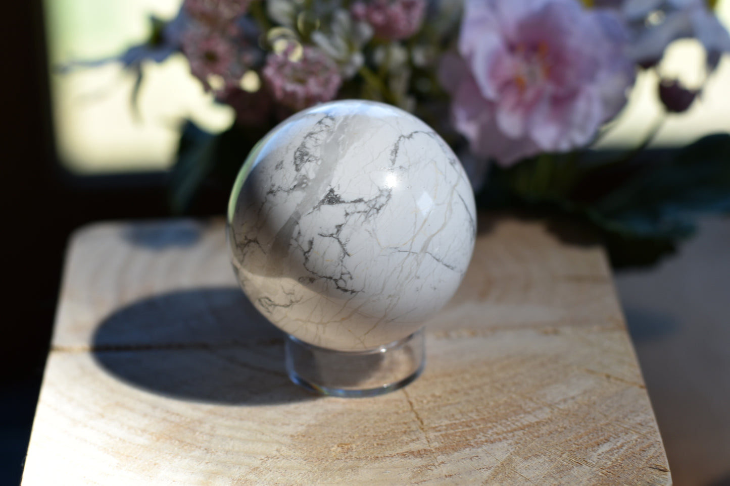 Howlite 48mm Sphere